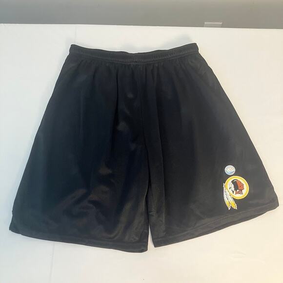 Washington Redskins On Field Practice Mesh Nylon Shorts Black 9" Size XL NEW - Picture 1 of 8